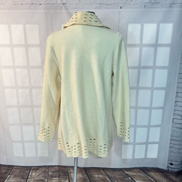Chico's Cream 100% Wool Perforated Cutout Open Cardigan Sweater Size XL - Picture 5 of 10